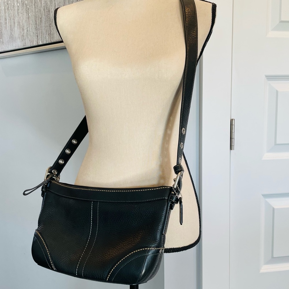 Coach Black Leather Crossbody/Shoulder Bag